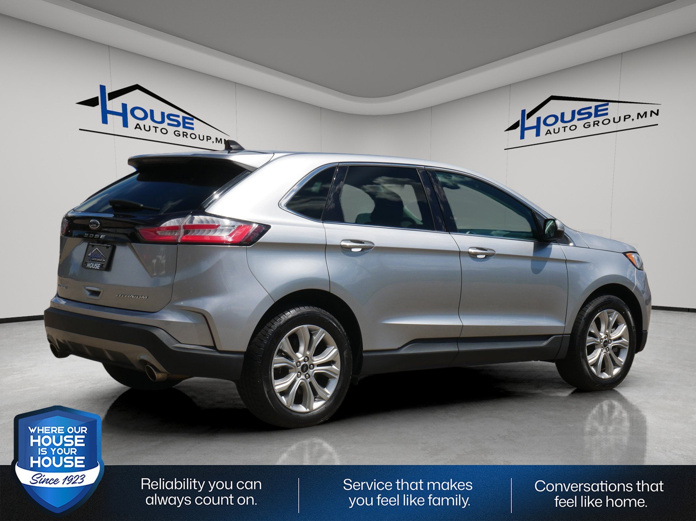 2024 Ford Edge Titanium