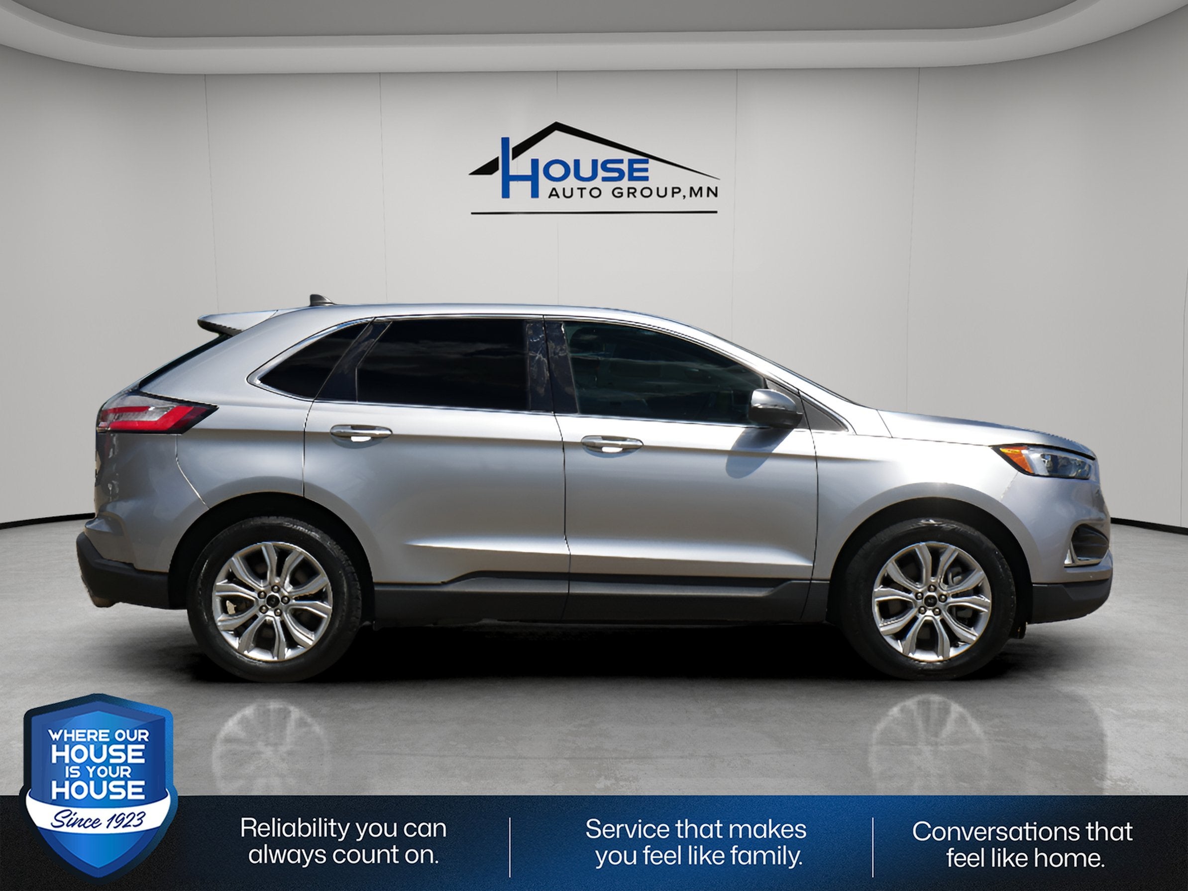 2024 Ford Edge Titanium