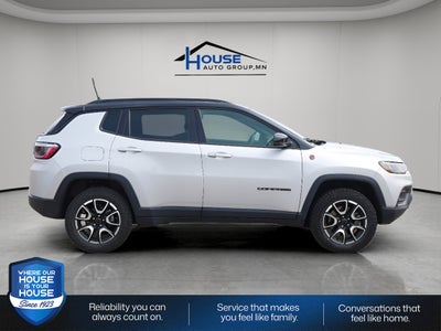 2025 Jeep Compass Trailhawk