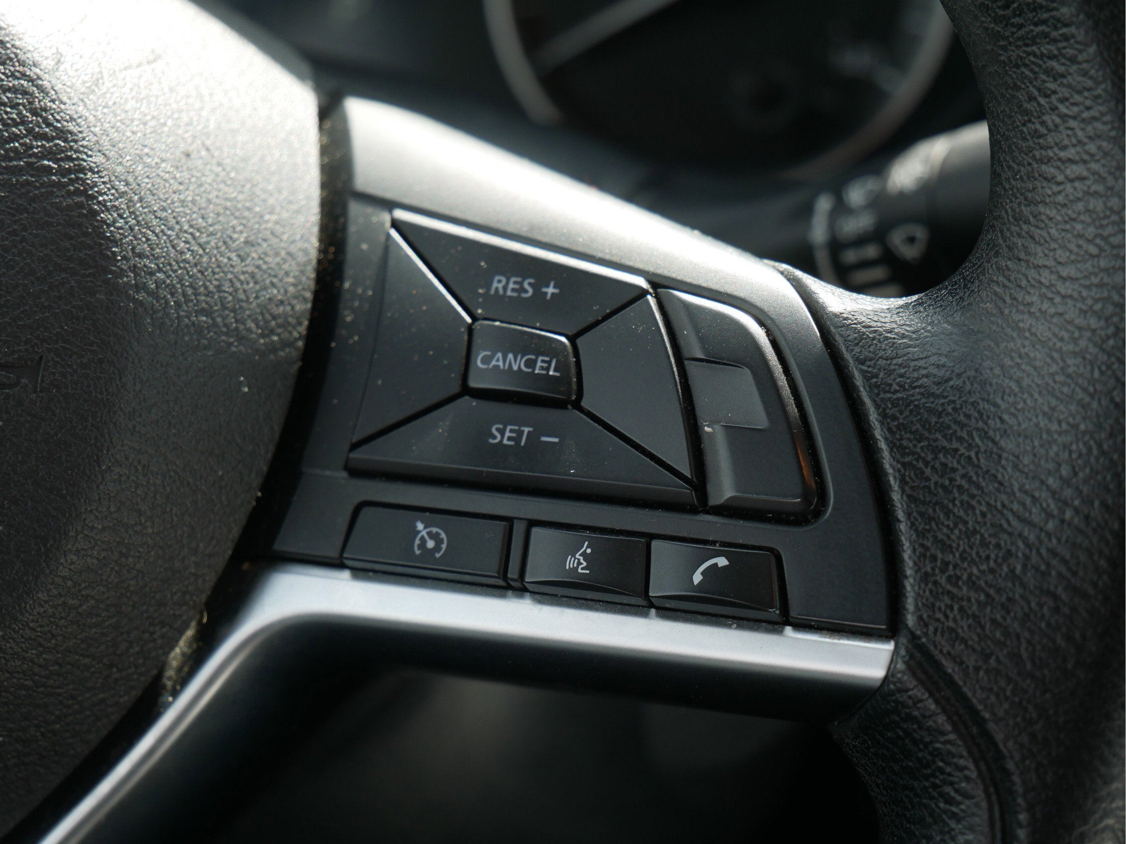 2023 Nissan Versa SV