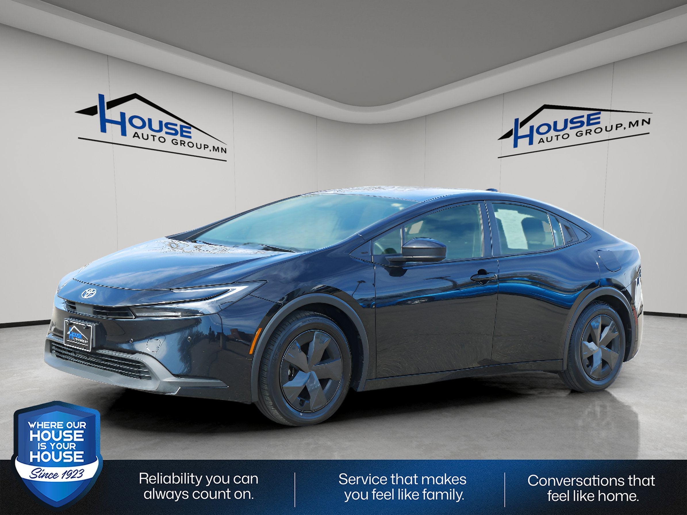 2024 Toyota Prius LE