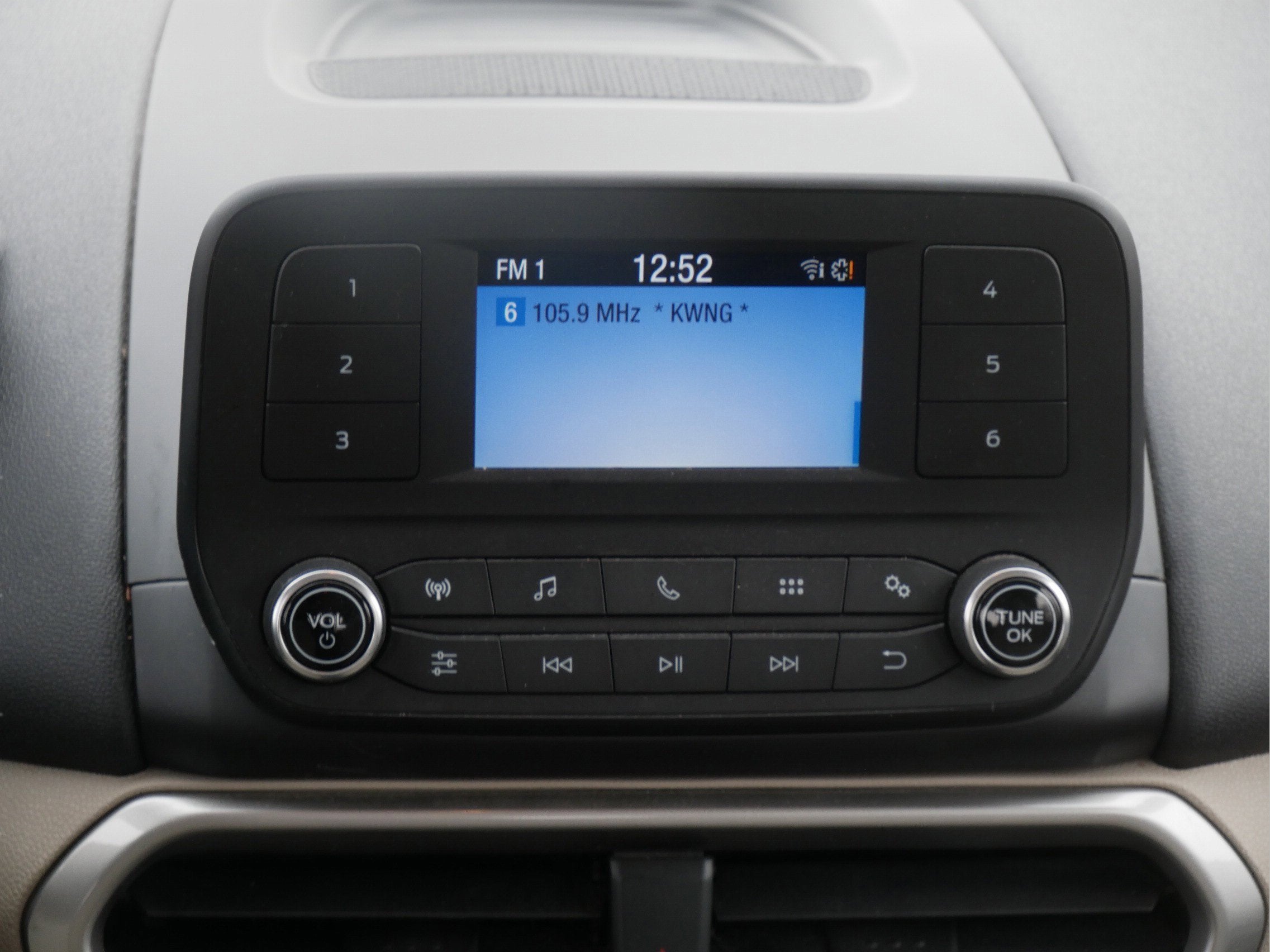 2019 Ford EcoSport S