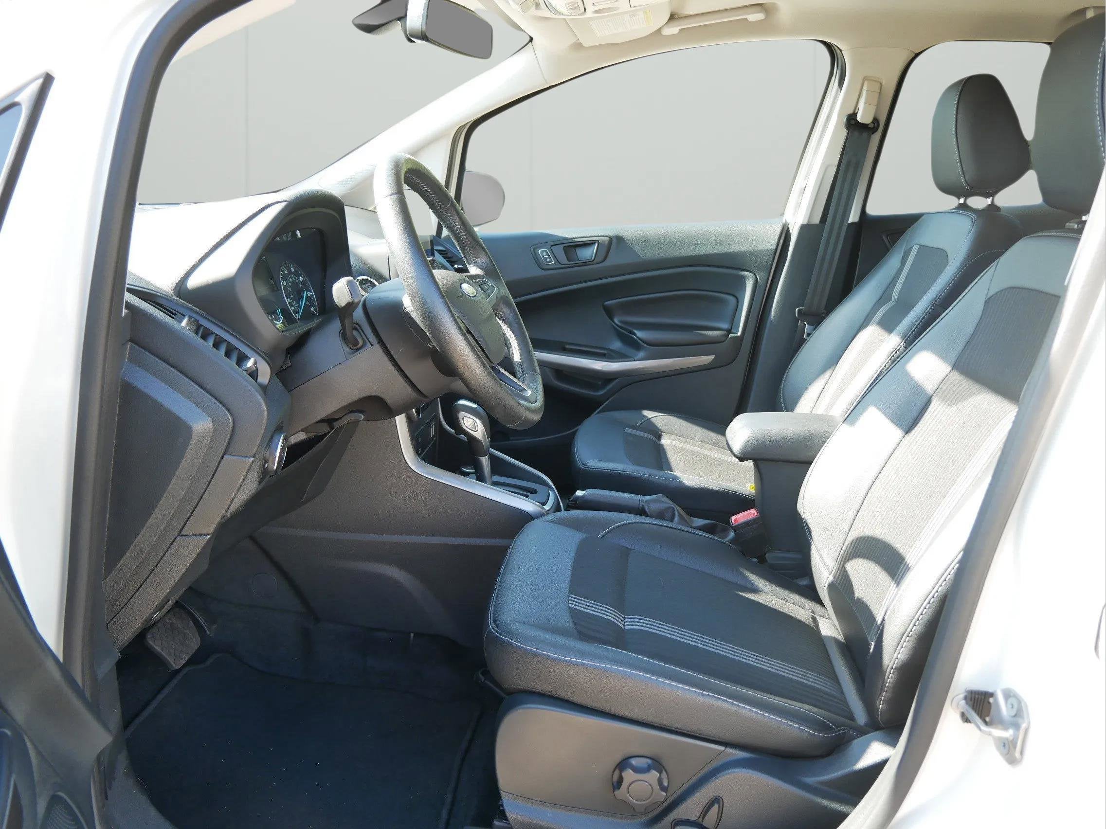 2022 Ford EcoSport SES