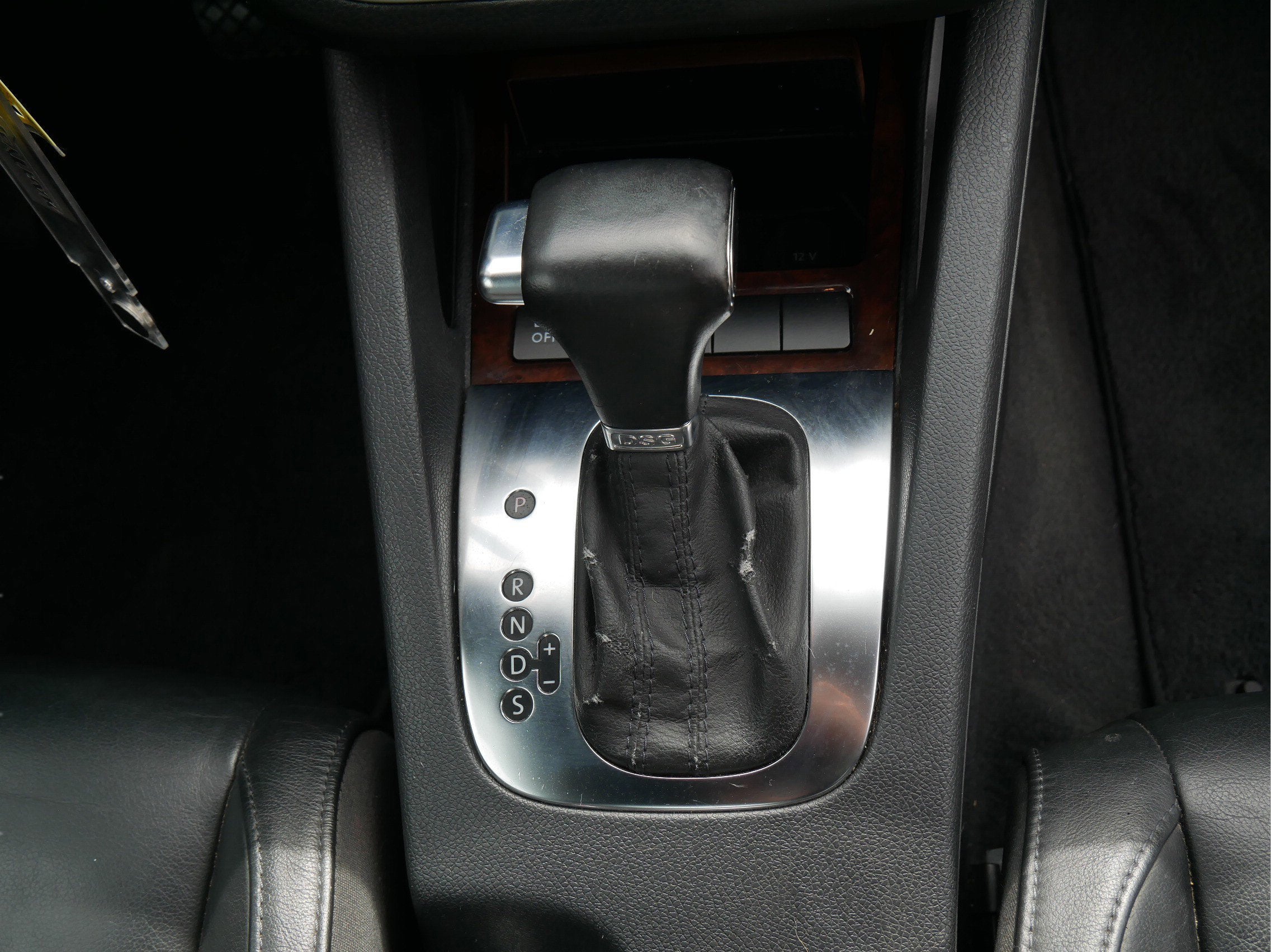 2009 Volkswagen Eos Lux