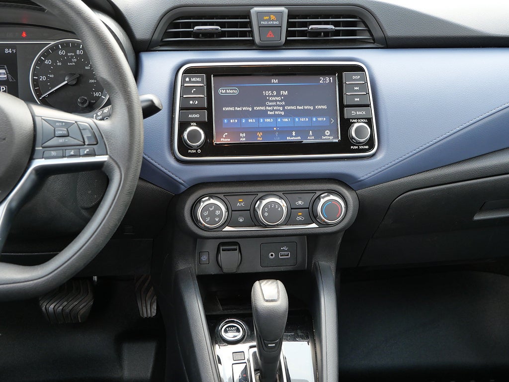 2024 Nissan Versa SV