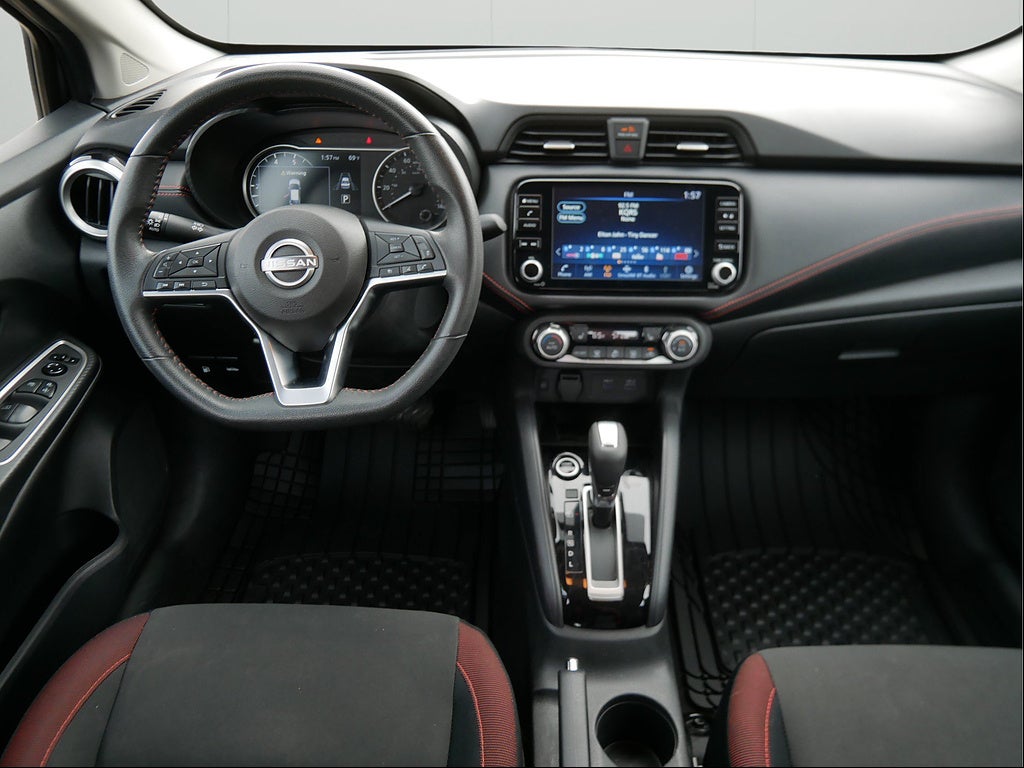 2024 Nissan Versa SR