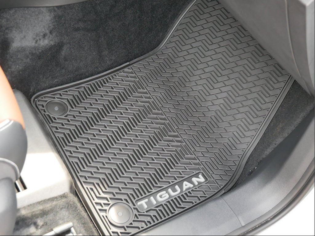 2026 Volkswagen Tiguan SEL R-Line Turbo 4Motion