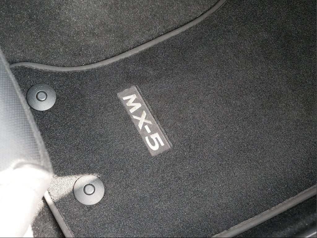 2025 Mazda Mazda MX-5 Miata RF Grand Touring
