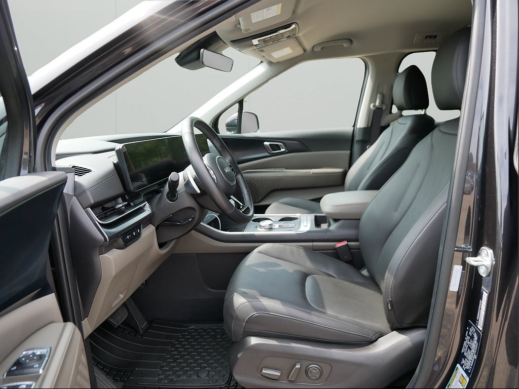 2026 Kia Carnival Hybrid LXS