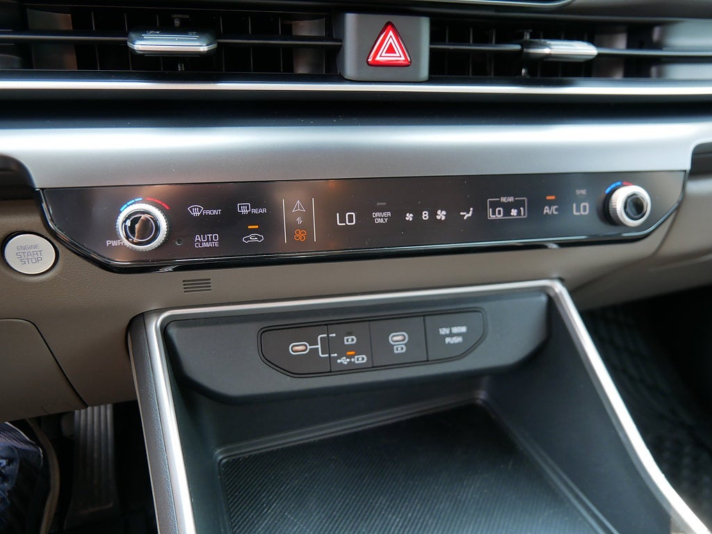 2026 Kia Carnival Hybrid LXS