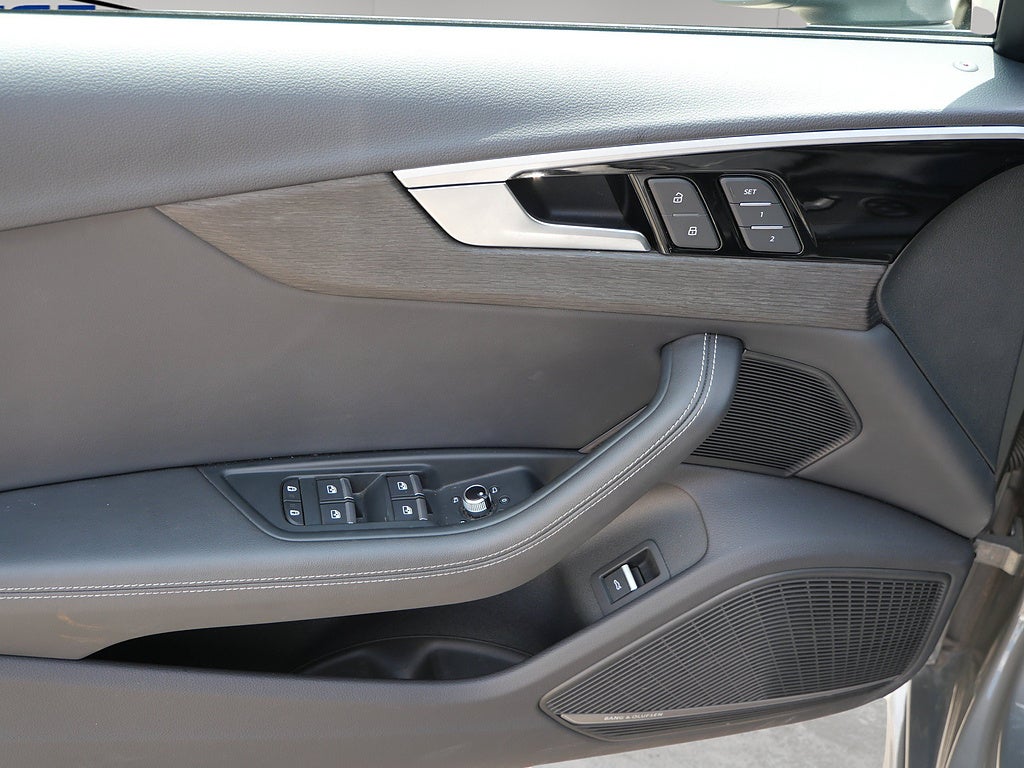 2024 Audi A4 Sedan quattro S line Prem Plus 45 TFSI