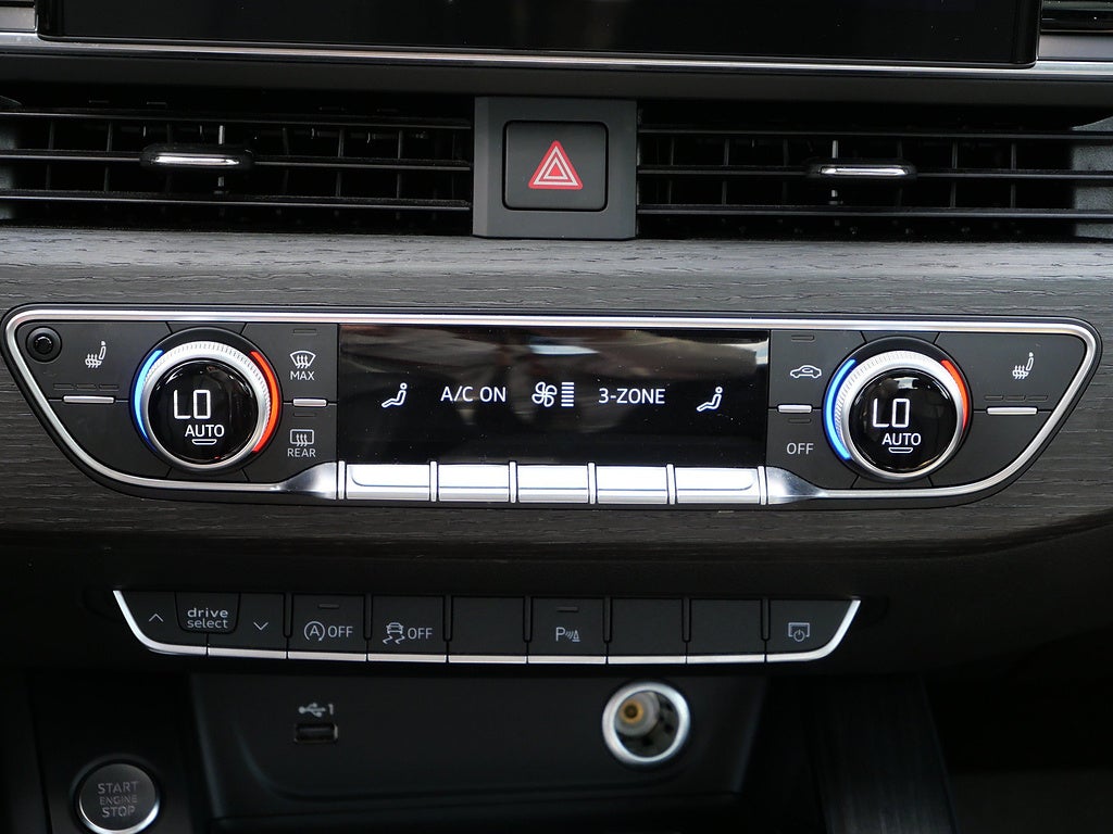 2024 Audi A4 Sedan quattro S line Prem Plus 45 TFSI