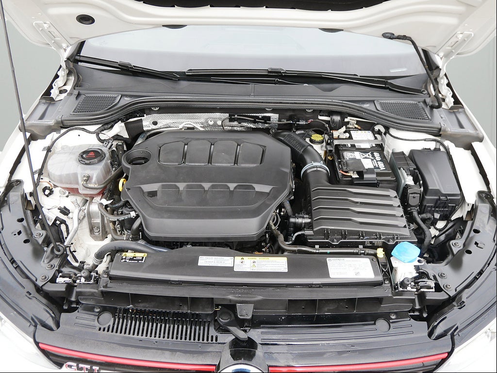 2024 Volkswagen Golf GTI S