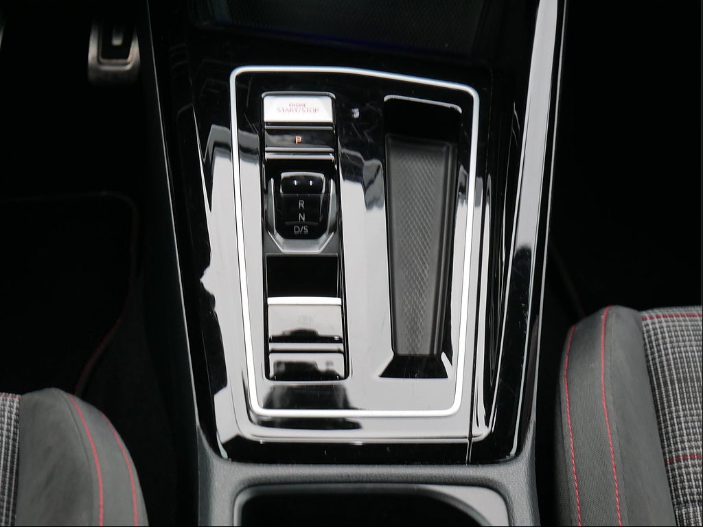 2024 Volkswagen Golf GTI S