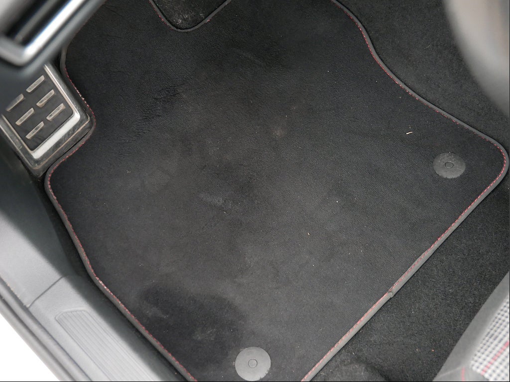 2024 Volkswagen Golf GTI S